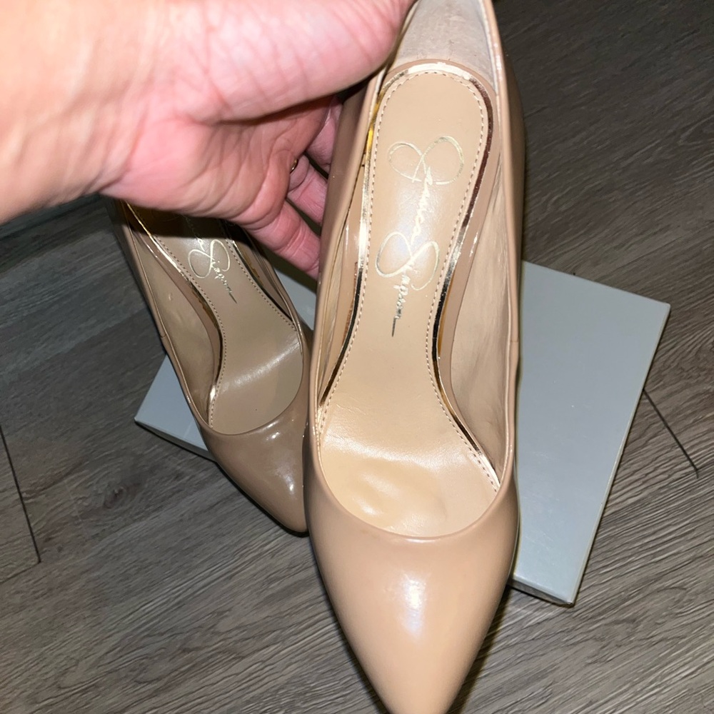 Jessica Simpson Beige Heels slightly used!!!!